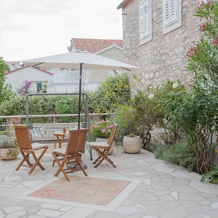 بيت ضيافة Plava Laguna