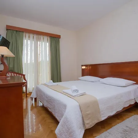 Plava Laguna Primošten