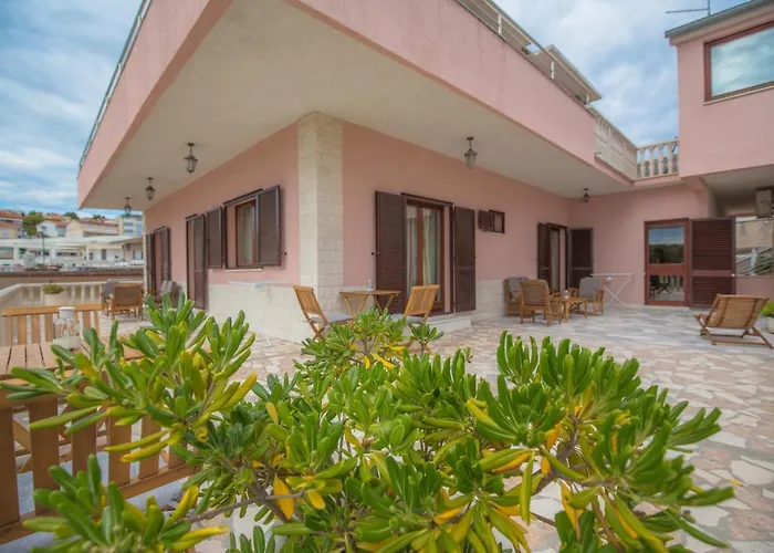 Plava Laguna Gasthuis 3*