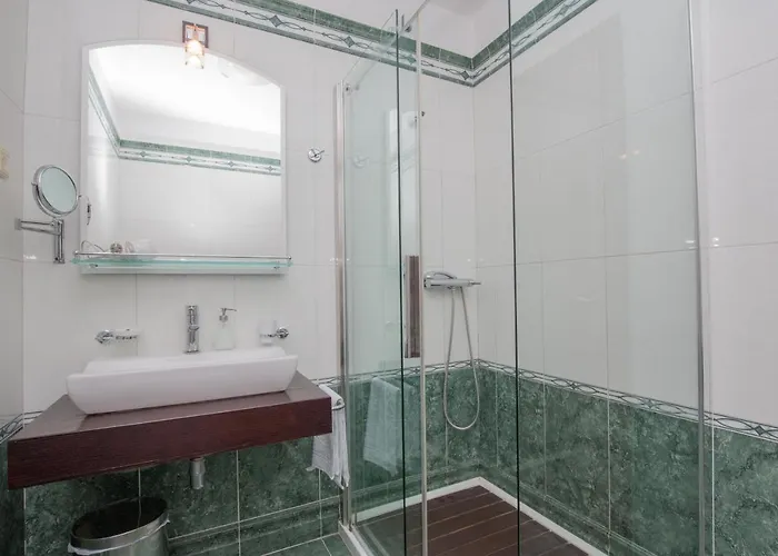 Plava Laguna Gasthuis 3*